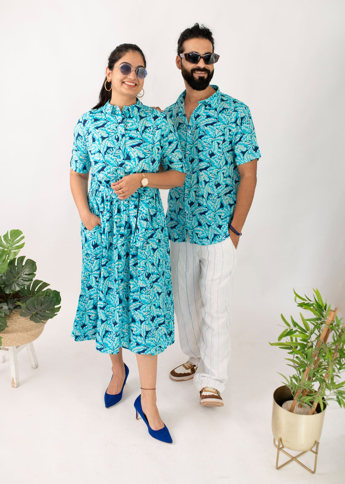 Men White Solid Polo Neck T-shirt