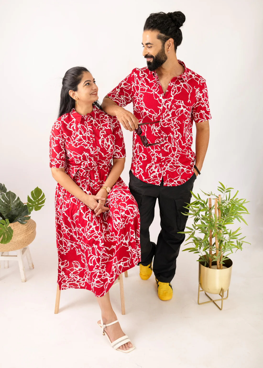 Men Blue Solid Polo Neck T-shirt